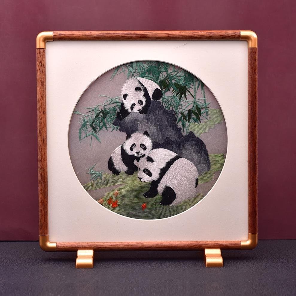 Shu Embroidery Panda Double-Sided Silk Screen (Copy)